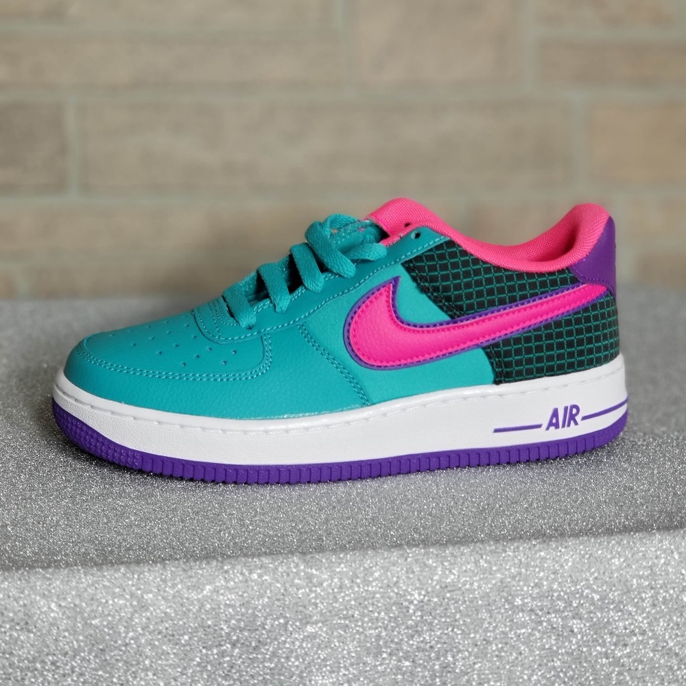 Nike Air Force 1 Low - Picture 5 of 5